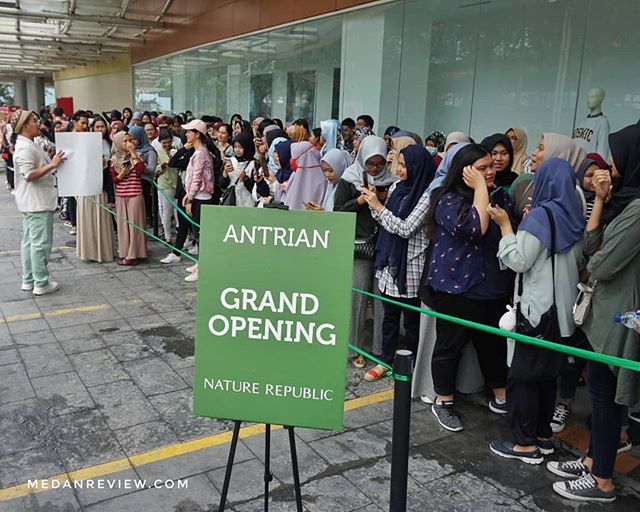 Outlet Pertama di Sumatera : Nature Republic Mall Centre Point, Medan (#3)