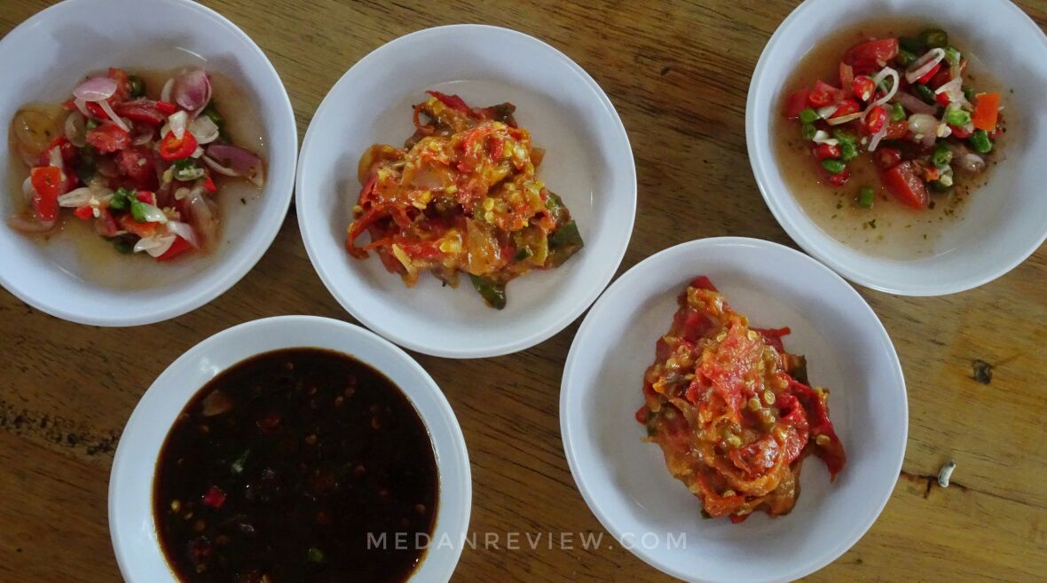 Sambal Mata, Sambal Terasi dan Sambal Kecap Ala Pondok Telaga Ikan