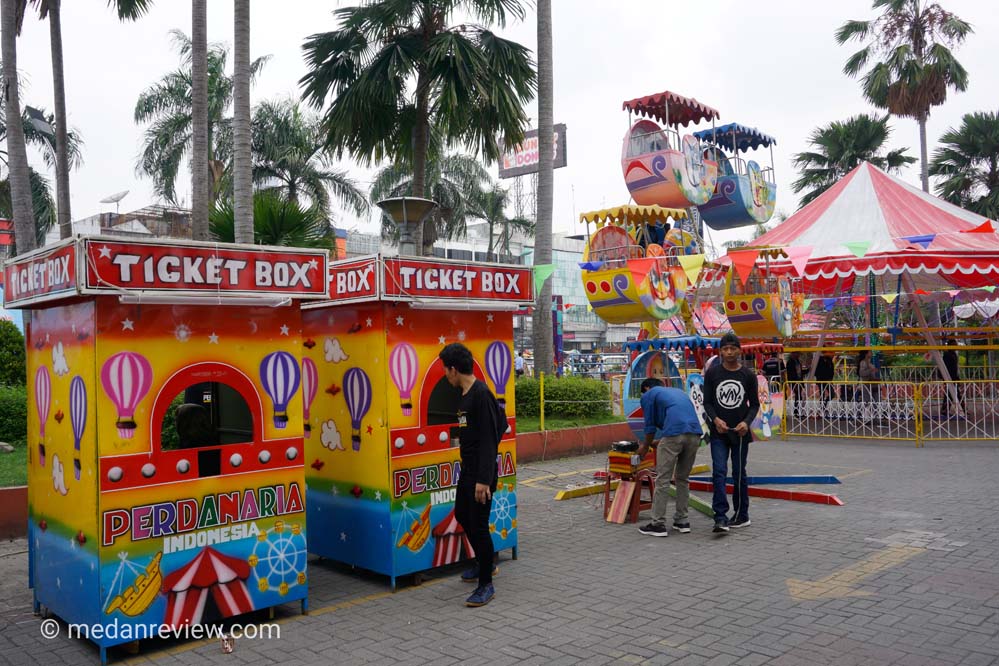 Ticket Box Pasar Malam Modern 2019