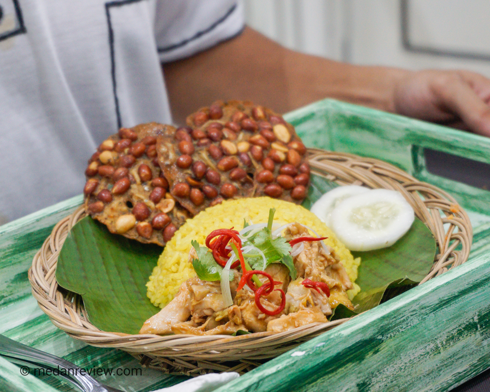 Photo #5 : Restoran Peranakan Mamak Me n U (Menu), Berkonsep 2D Pertama di Medan