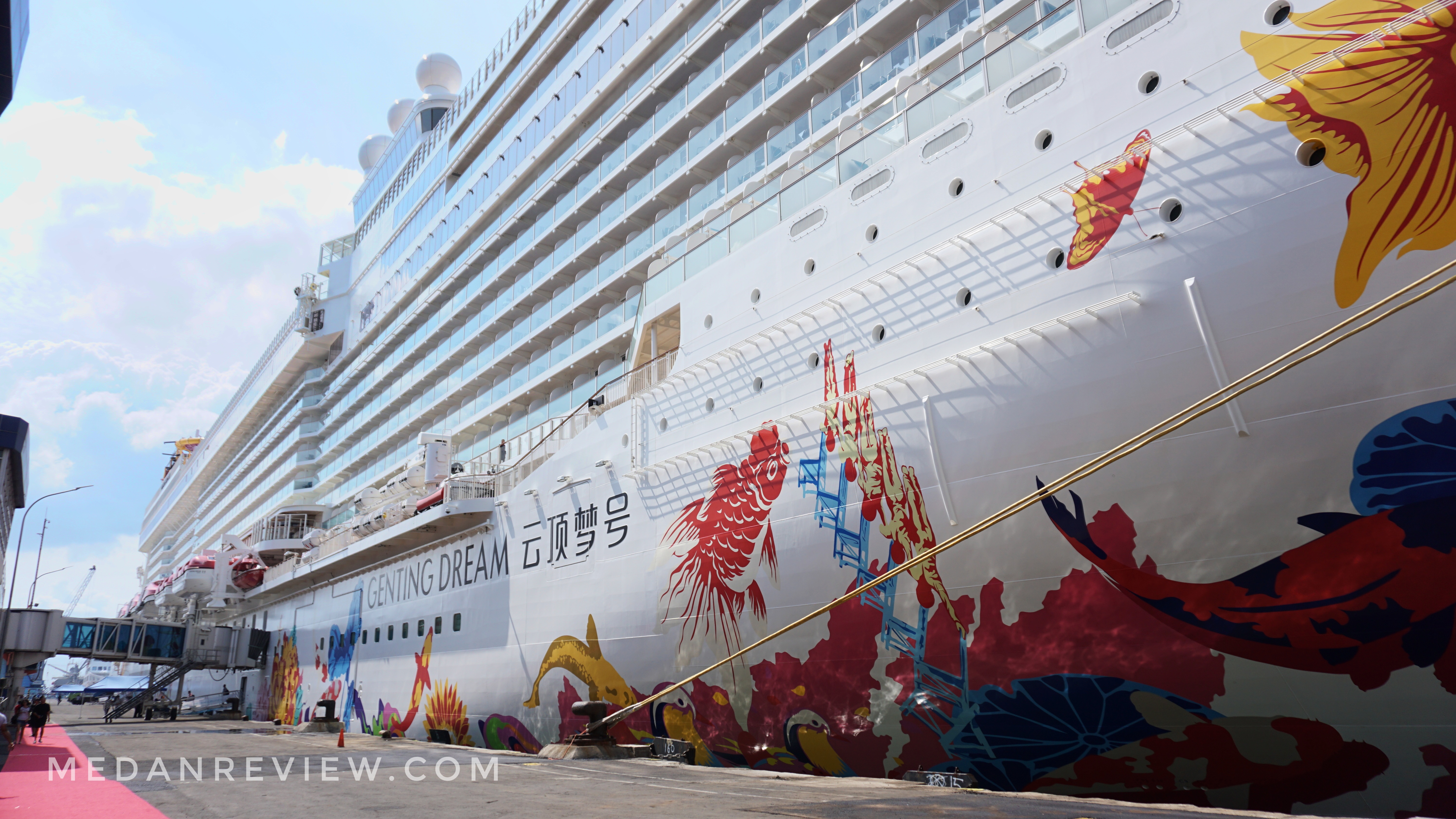 1.674 Kabin Genting Dream Cruise